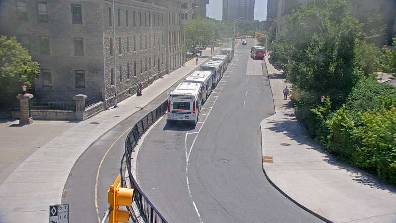 Traffic camera image at 2025-06-30 16:55:17