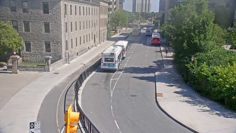 Traffic camera image at 2025-06-30 19:55:26