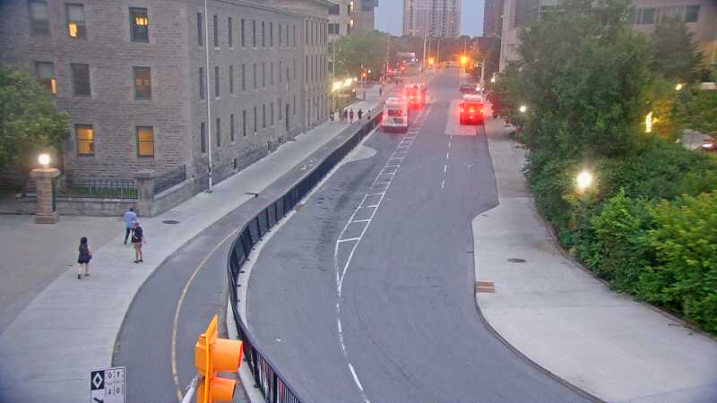 Traffic camera image at 2025-07-01 01:05:27