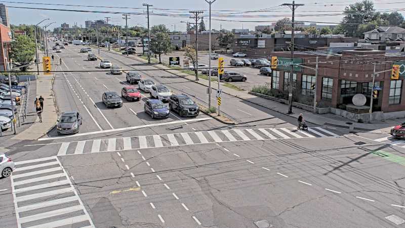 Traffic camera image at 2025-09-05 15:05:19