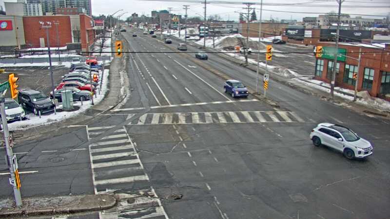 Traffic camera image at 2025-03-09 13:05:16