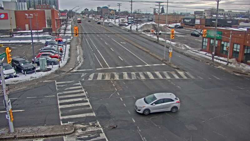 Traffic camera image at 2025-03-09 13:25:14