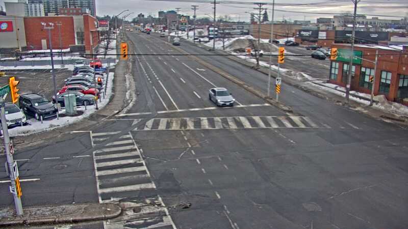 Traffic camera image at 2025-03-09 13:30:11