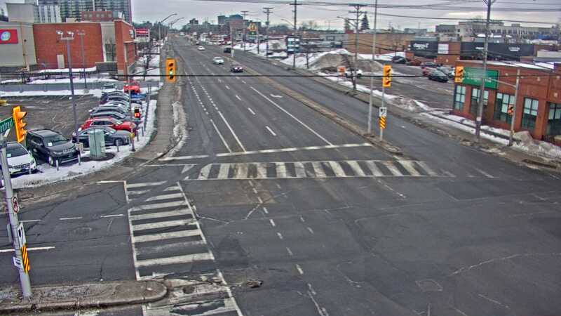 Traffic camera image at 2025-03-09 13:36:51