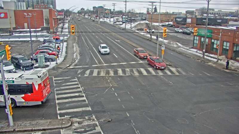 Traffic camera image at 2025-03-09 13:55:27