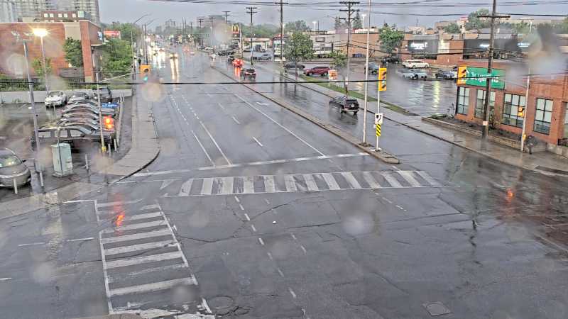Traffic camera image at 2025-05-30 23:50:28