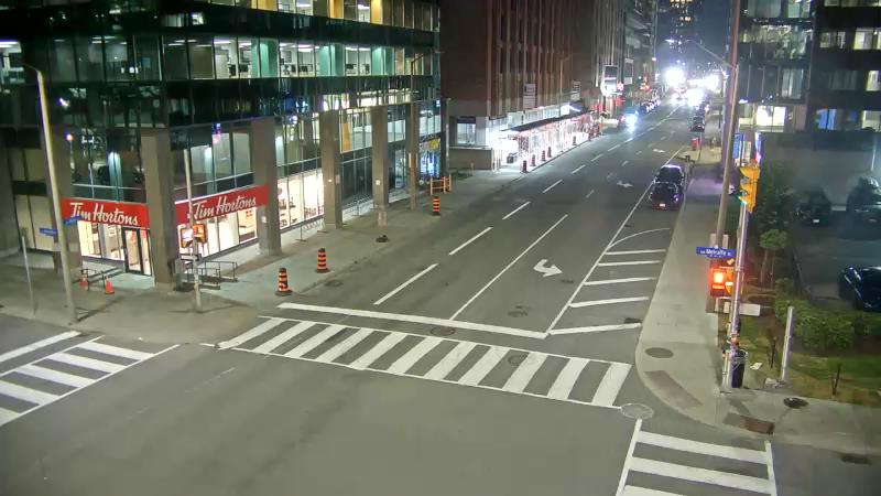 Traffic camera image at 2025-08-04 01:20:14