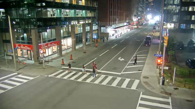 Traffic camera image at 2025-08-04 01:35:19