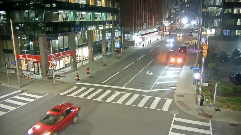 Traffic camera image at 2025-08-04 02:05:15