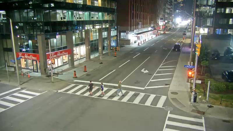 Traffic camera image at 2025-08-04 02:10:18