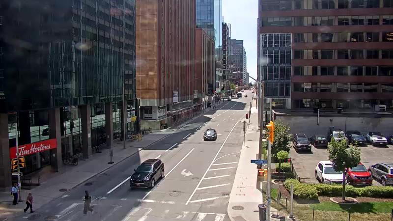 Traffic camera image at 2025-06-30 18:10:18