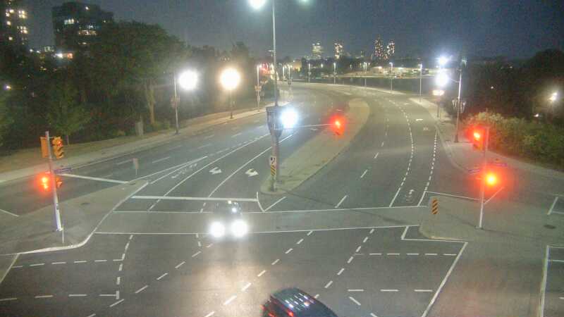 Traffic camera image at 2025-08-04 01:15:14