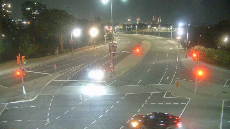 Traffic camera image at 2025-08-04 01:30:18