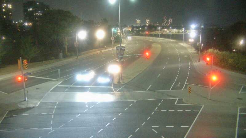 Traffic camera image at 2025-08-04 01:35:19
