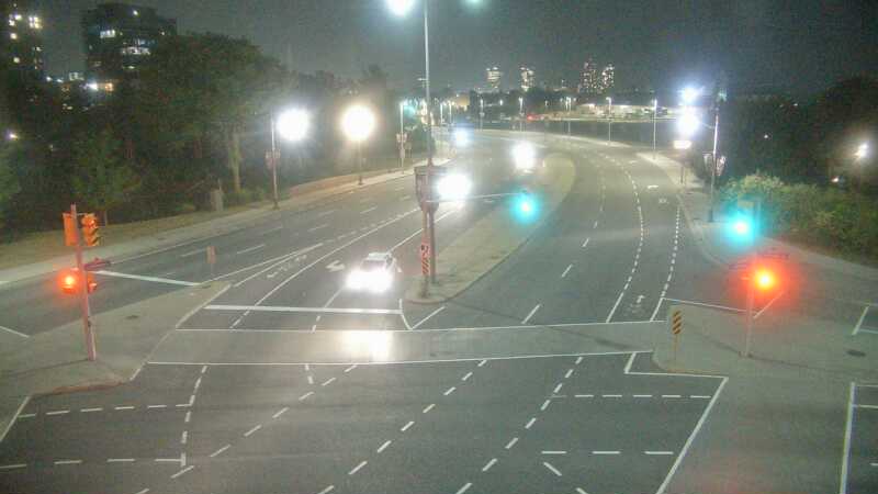 Traffic camera image at 2025-08-04 01:45:15