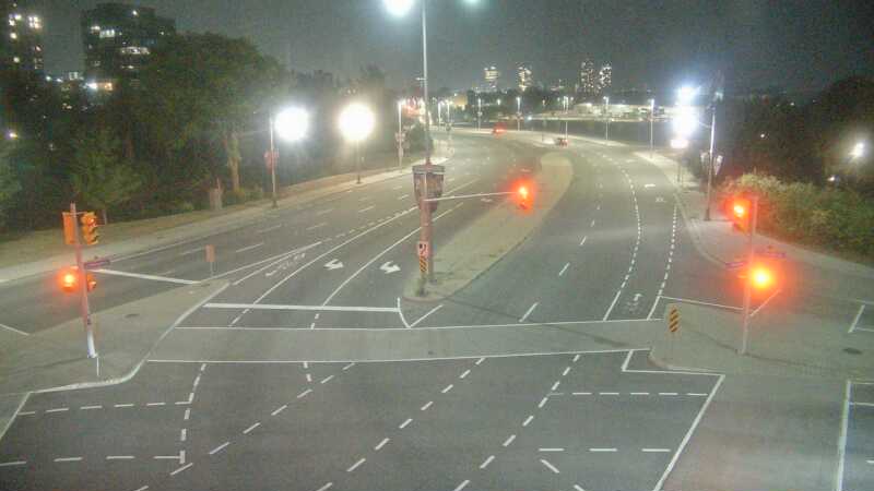 Traffic camera image at 2025-08-04 01:50:20
