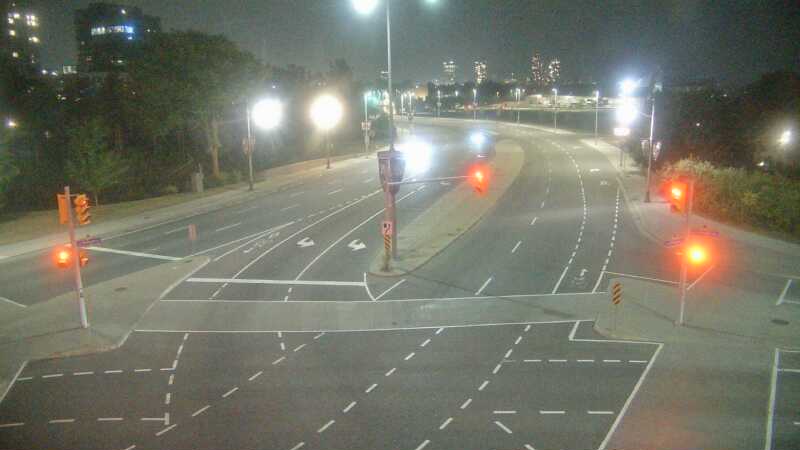 Traffic camera image at 2025-08-04 02:30:15