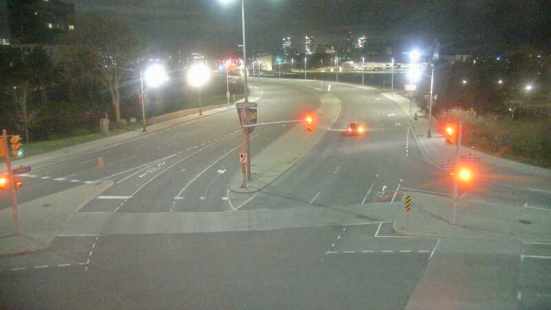 Traffic camera image at 2025-05-09 06:35:57