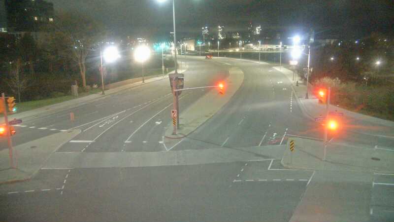 Traffic camera image at 2025-05-09 07:15:13