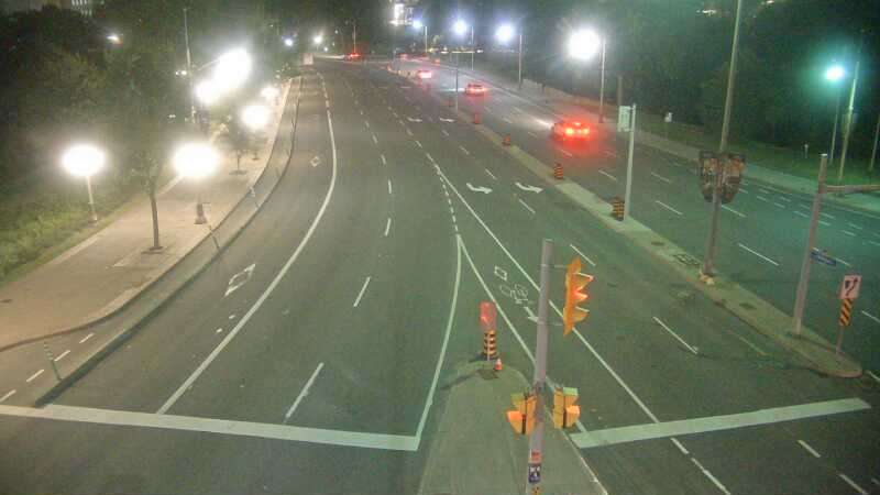 Traffic camera image at 2025-07-12 04:20:16