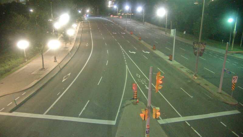 Traffic camera image at 2025-07-12 04:35:18