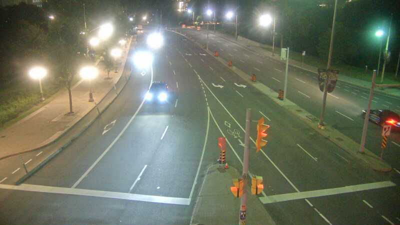 Traffic camera image at 2025-07-12 05:20:17