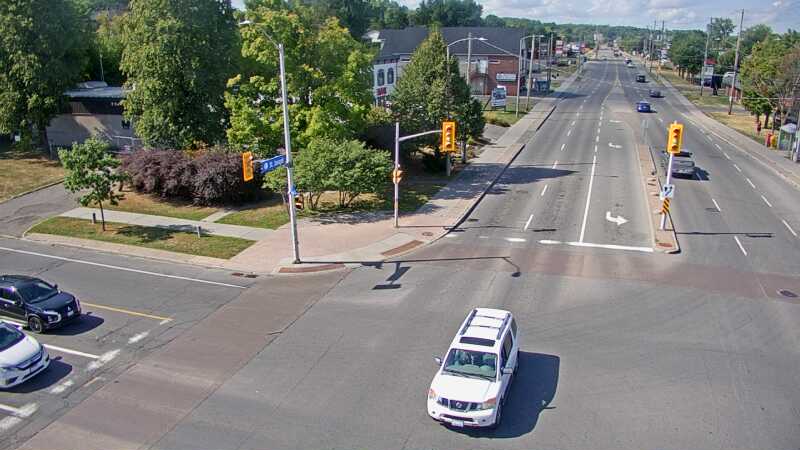 Traffic camera image at 2025-08-24 14:40:21