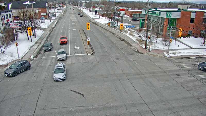 Traffic camera image at 2025-03-09 14:40:17