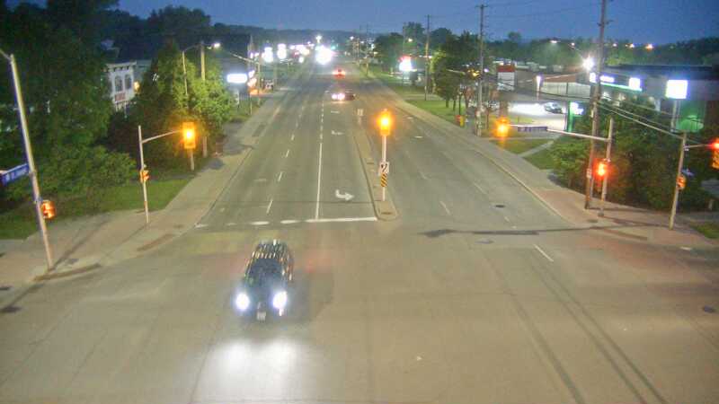 Traffic camera image at 2025-06-08 01:31:00