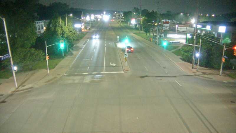 Traffic camera image at 2025-06-08 02:15:46