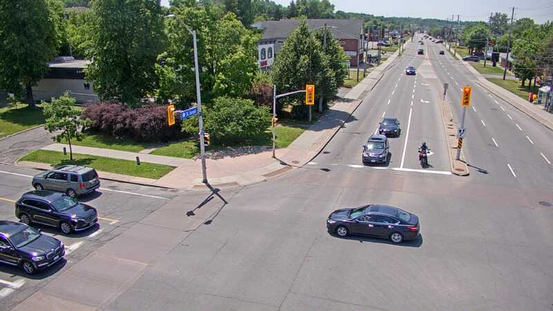 Traffic camera image at 2025-06-30 17:20:28