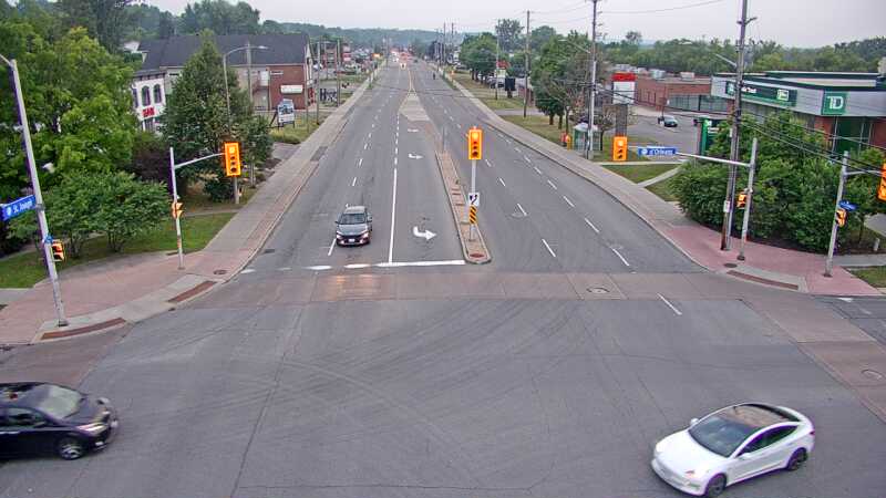 Traffic camera image at 2025-07-31 00:05:21