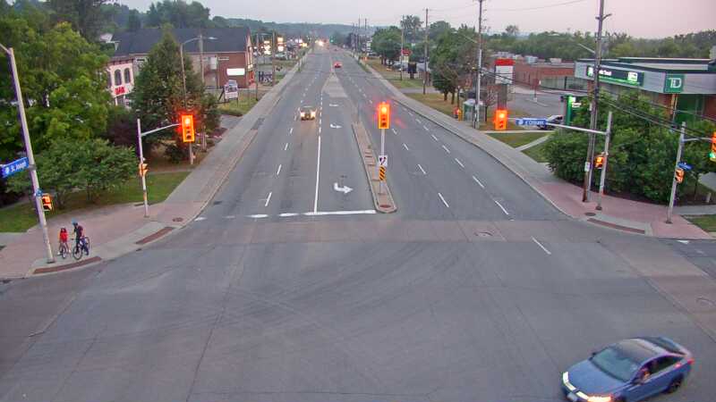 Traffic camera image at 2025-07-31 00:35:20