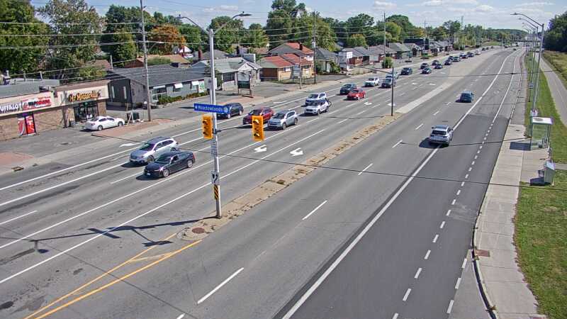 Traffic camera image at 2025-09-14 18:00:39