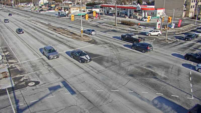 Traffic camera image at 2024-12-21 15:45:54