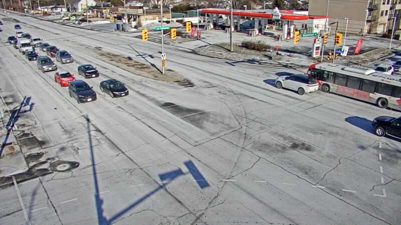 Traffic camera image at 2024-12-21 16:35:41