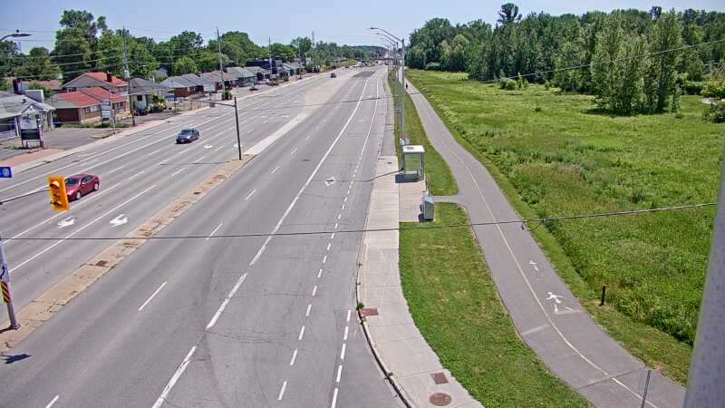Traffic camera image at 2025-06-30 17:36:55