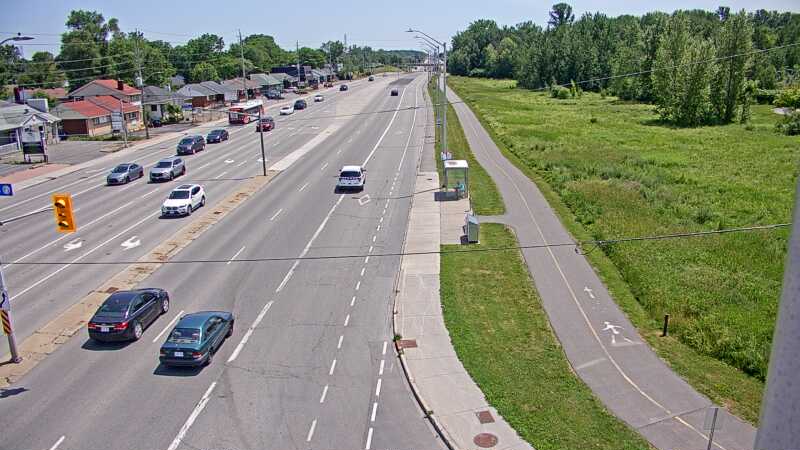 Traffic camera image at 2025-06-30 17:50:20