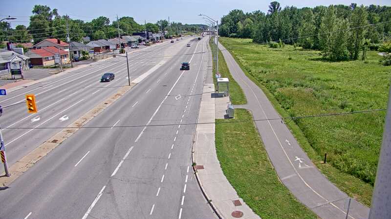 Traffic camera image at 2025-06-30 18:10:19