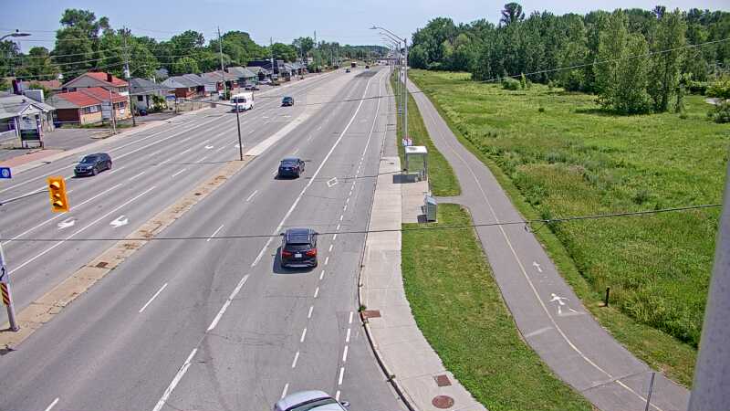 Traffic camera image at 2025-06-30 18:20:19