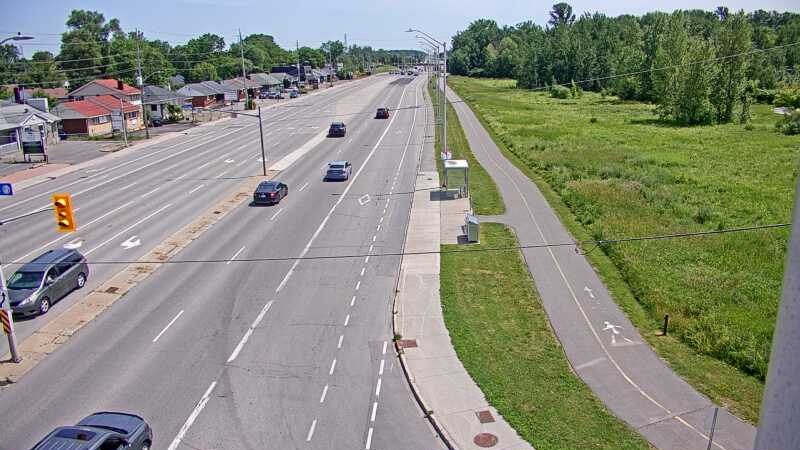 Traffic camera image at 2025-06-30 18:25:20