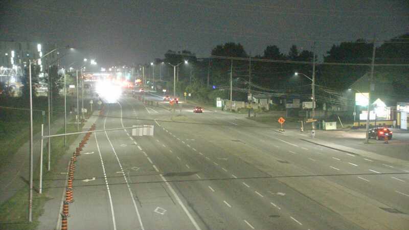Traffic camera image at 2025-07-31 01:35:19