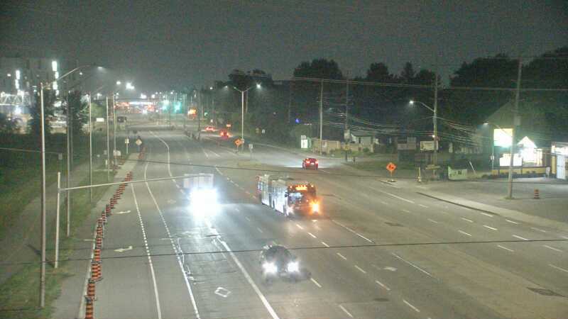 Traffic camera image at 2025-07-31 02:10:17