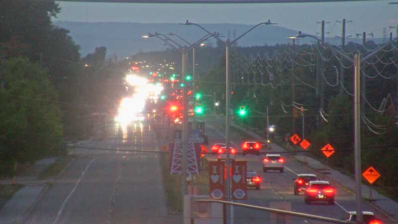 Traffic camera image at 2025-08-25 00:10:19