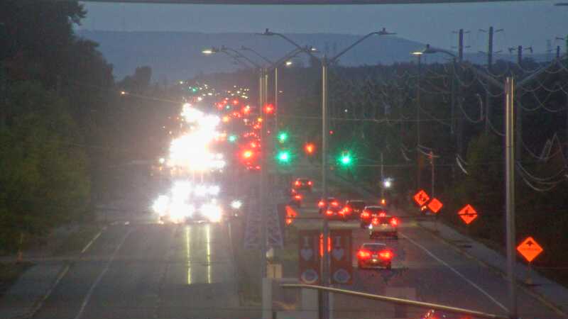 Traffic camera image at 2025-08-25 00:15:20