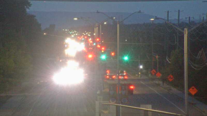 Traffic camera image at 2025-08-25 00:20:19
