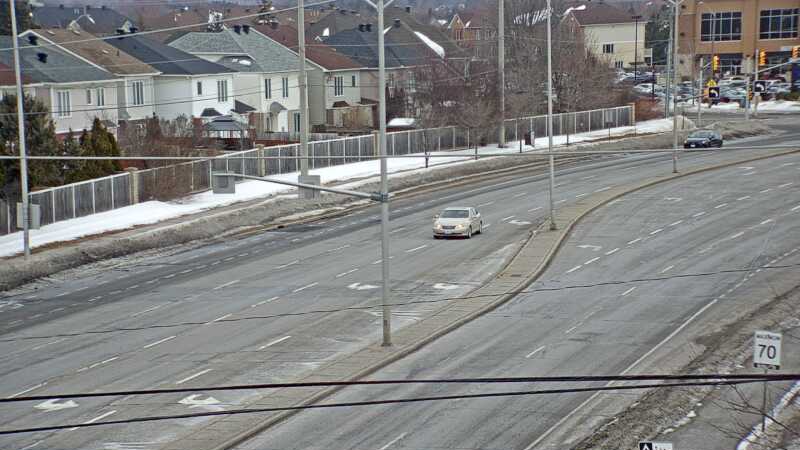 Traffic camera image at 2025-03-09 13:45:34