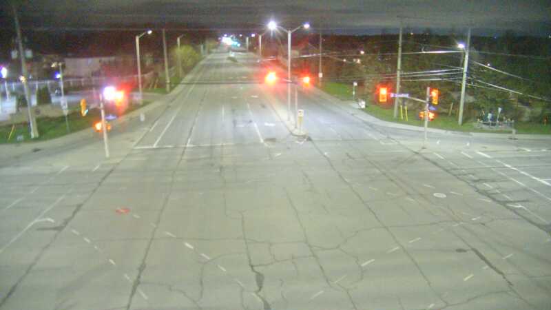 Traffic camera image at 2025-05-09 06:35:57