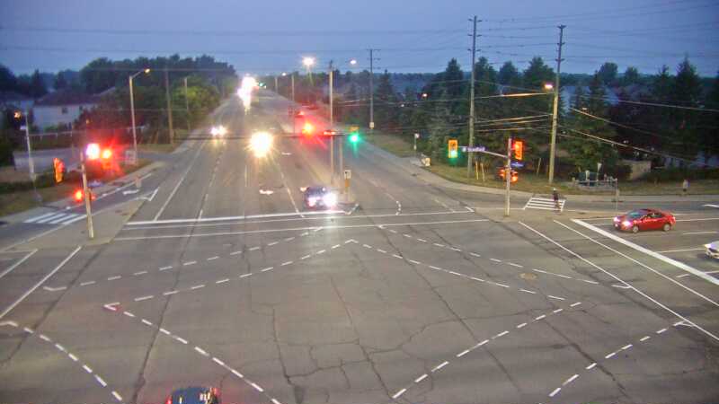 Traffic camera image at 2025-07-31 00:55:17