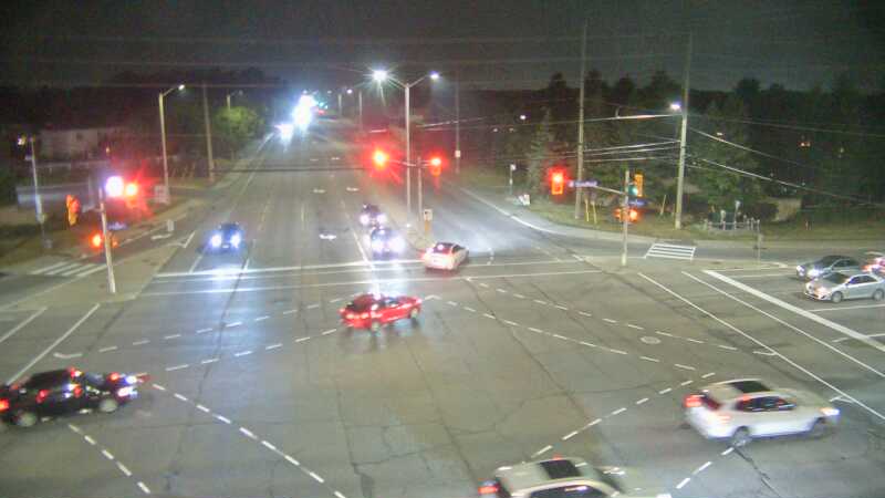 Traffic camera image at 2025-07-31 02:05:18